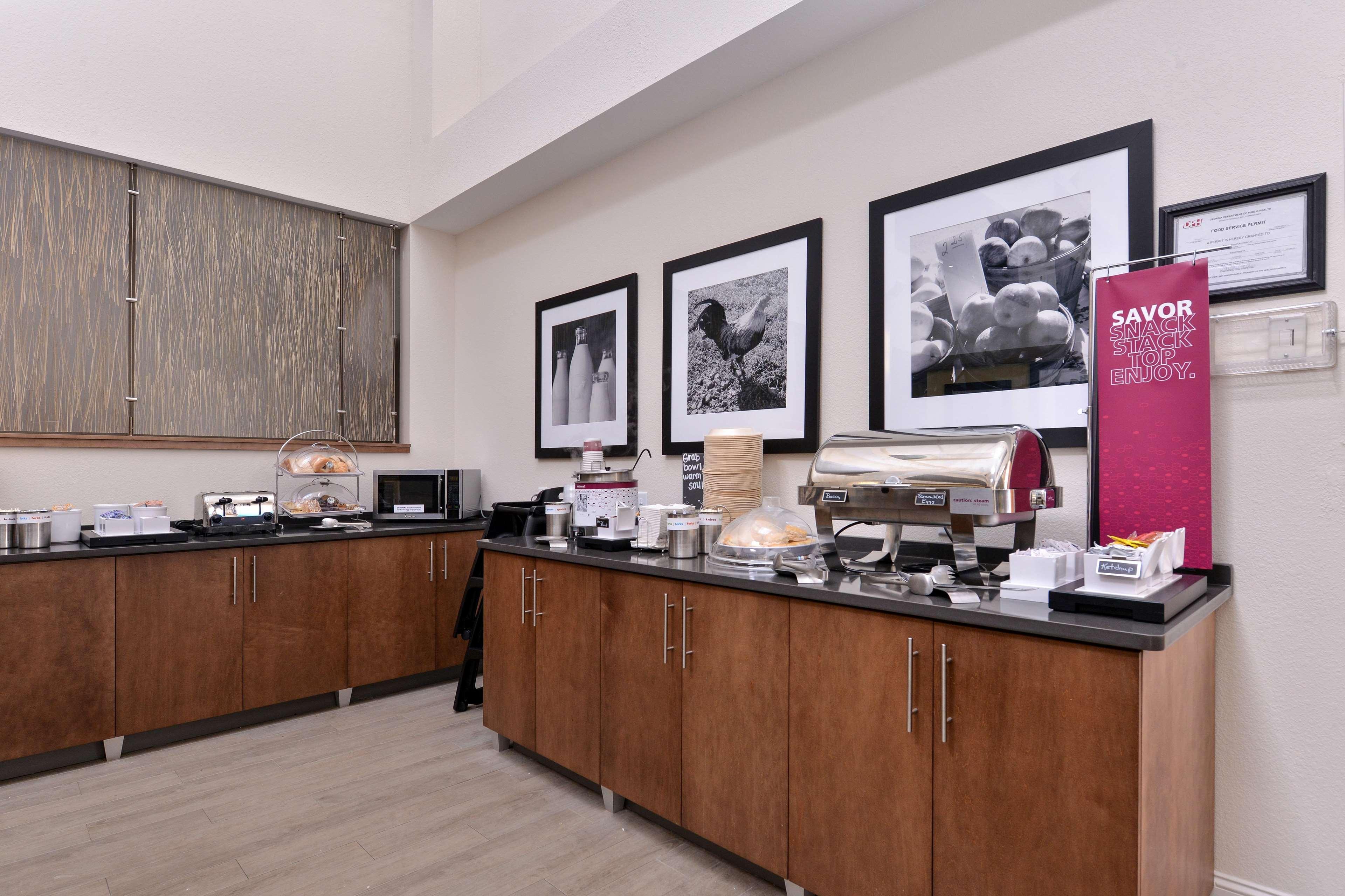 Hampton Inn Картърсвил Екстериор снимка