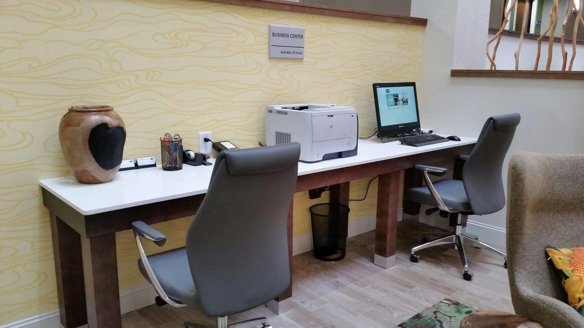 Hampton Inn Картърсвил Екстериор снимка