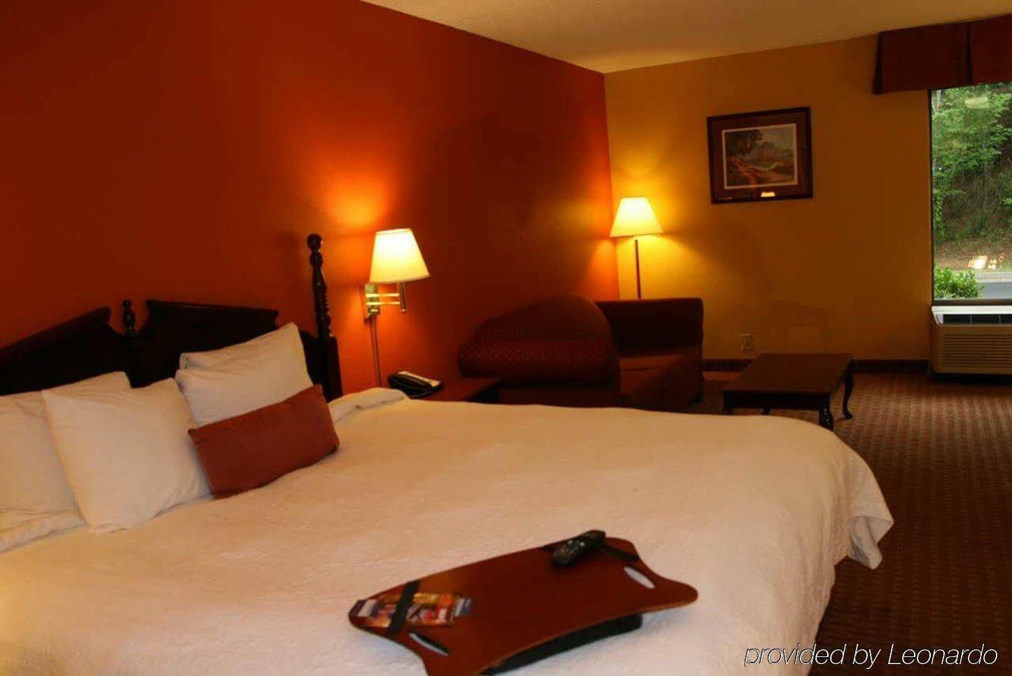 Hampton Inn Картърсвил Екстериор снимка